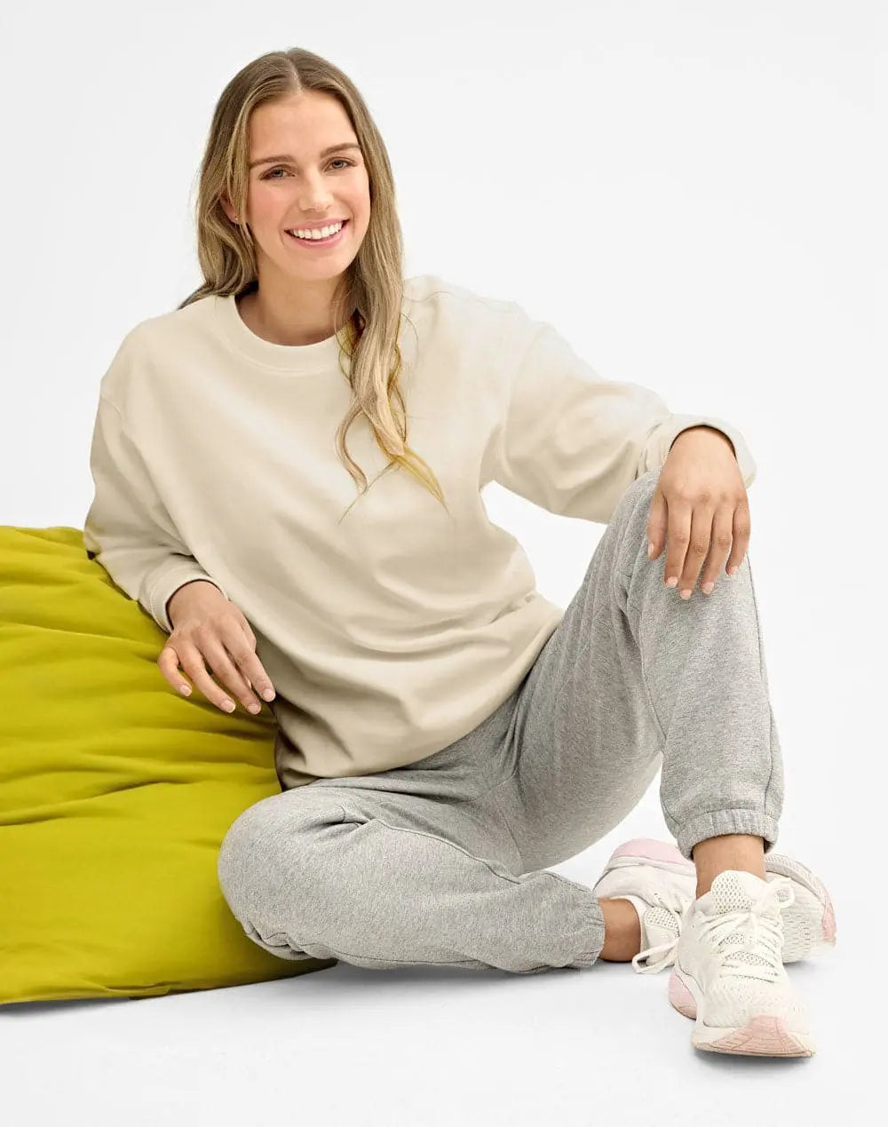 Unisex Air-layered CVC Crew Nech Sweater FL05 Winning Spirit