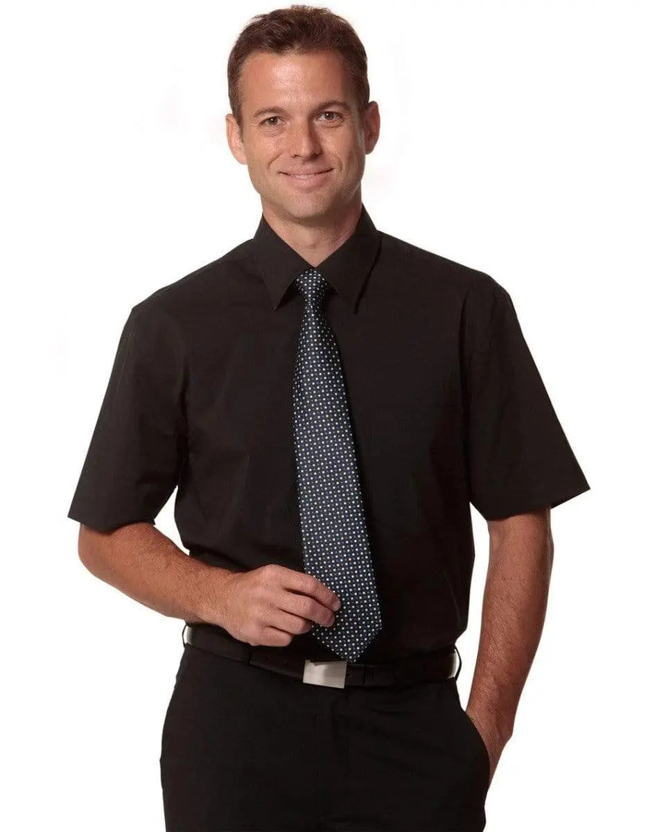 BENCHMARK Men's Cotton/Poly Stretch Short Sleeve Shirt M7020S Corporate Wear Benchmark